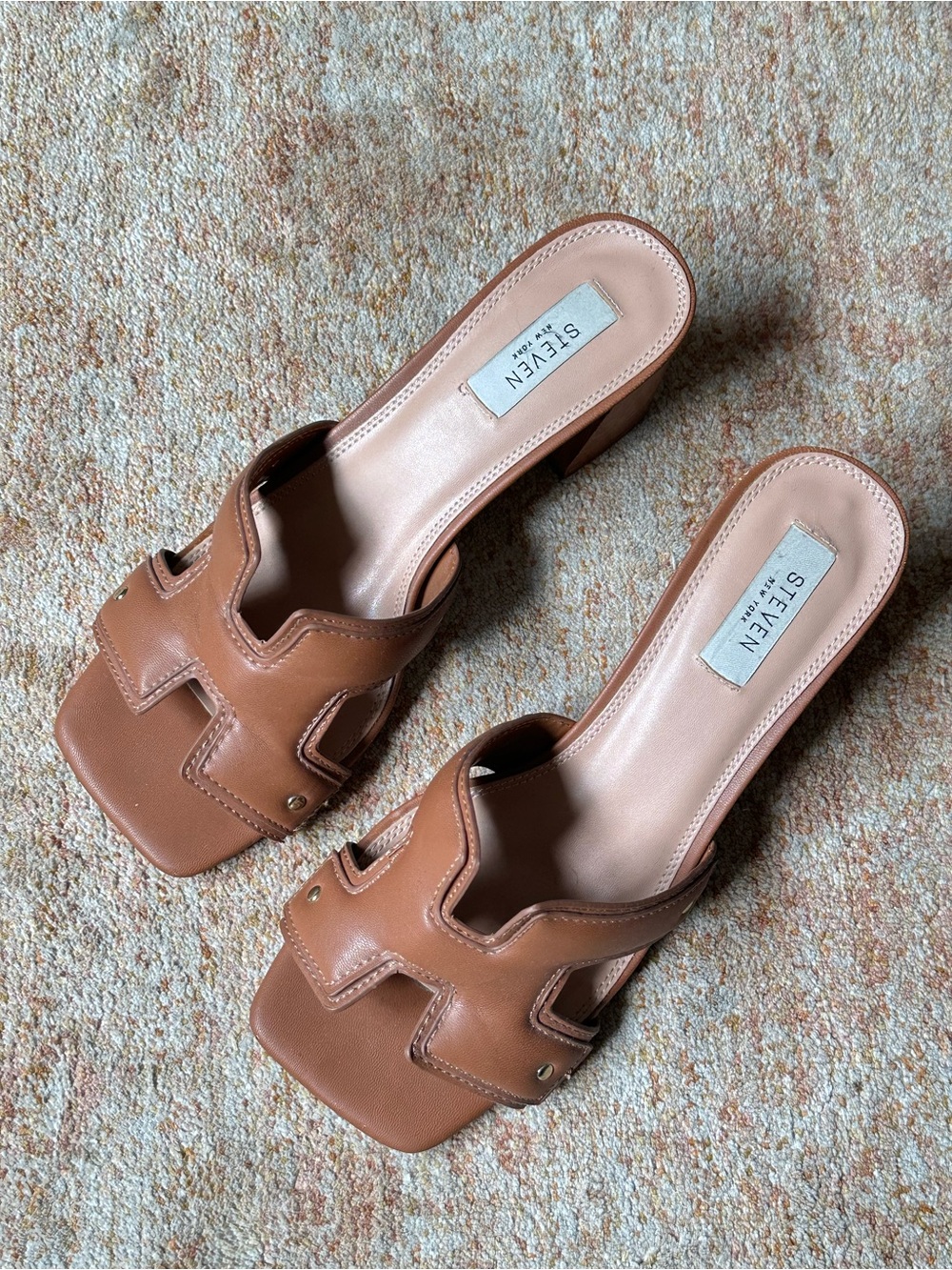 Steve Madden H Hermes sandal block heel , Size 9.5